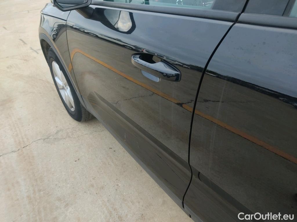  Volvo  XC 40 VOLVO XC40 / 2017 / 5P / todoterreno 1.5 T2 Momentum Core #23