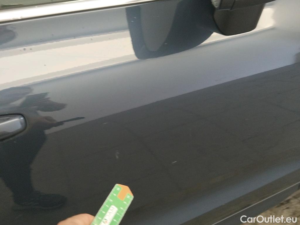  Volvo  XC60 VOLVO  / 2017 / 5P / todoterreno 2.0 B4 D AWD Momentum Pro Auto #22