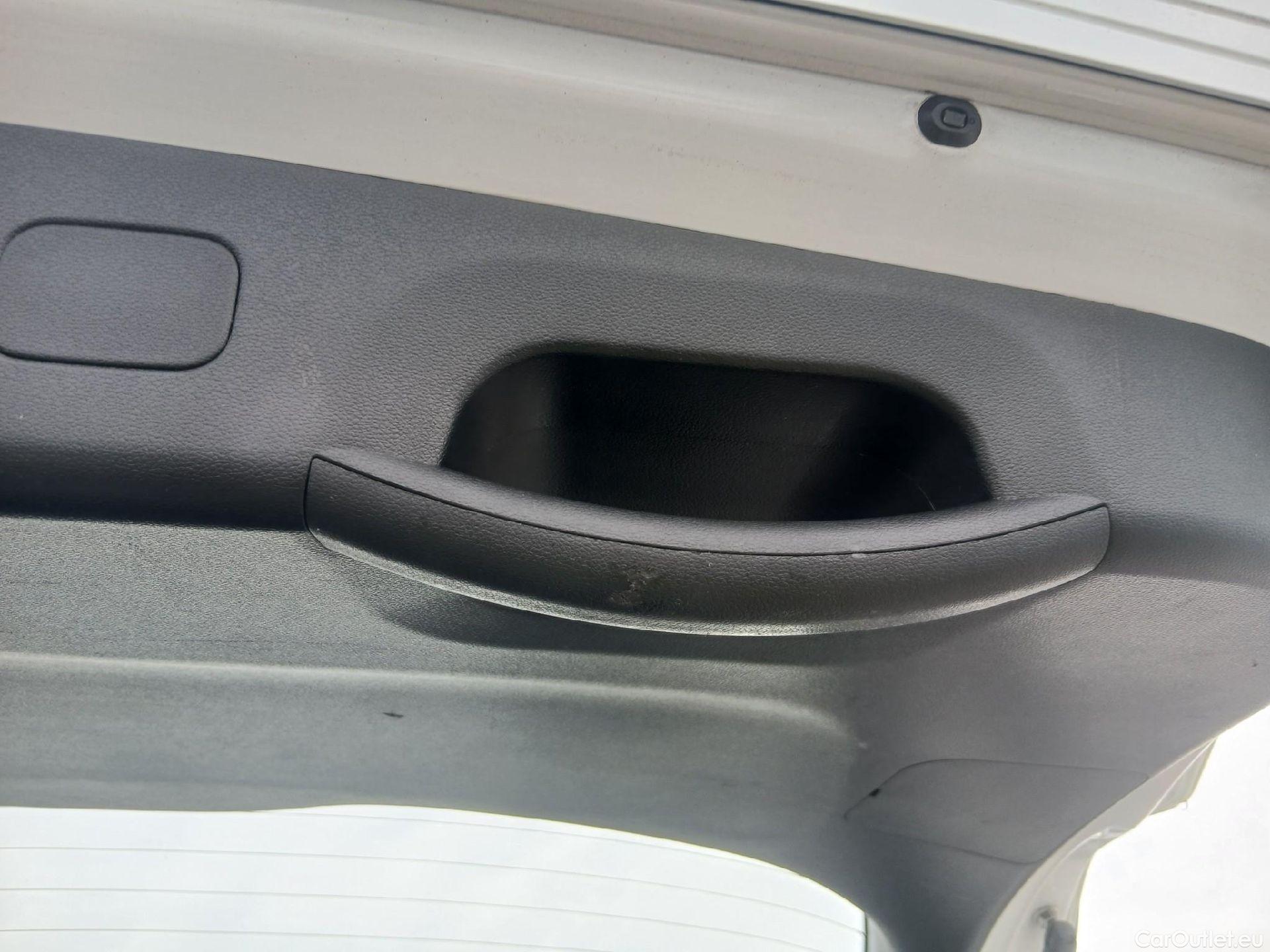  Hyundai  Tucson HYUNDAI  / 2020 / 5P / todoterreno 1.6 CRDI 100kW (136CV) 48V Maxx Sky DCT #4