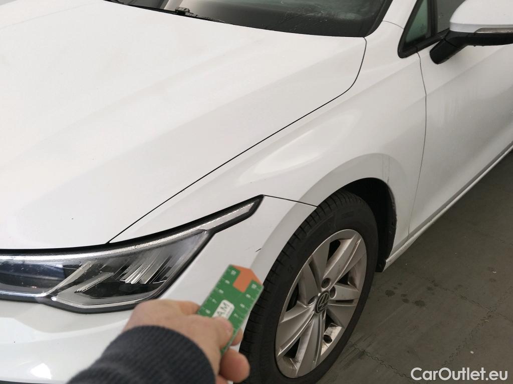  Volkswagen  Golf  VOLKSWAGEN / 2020 / 5P / berlina con portón Life 2.0 TDI 85kW (115CV) (CM) #16