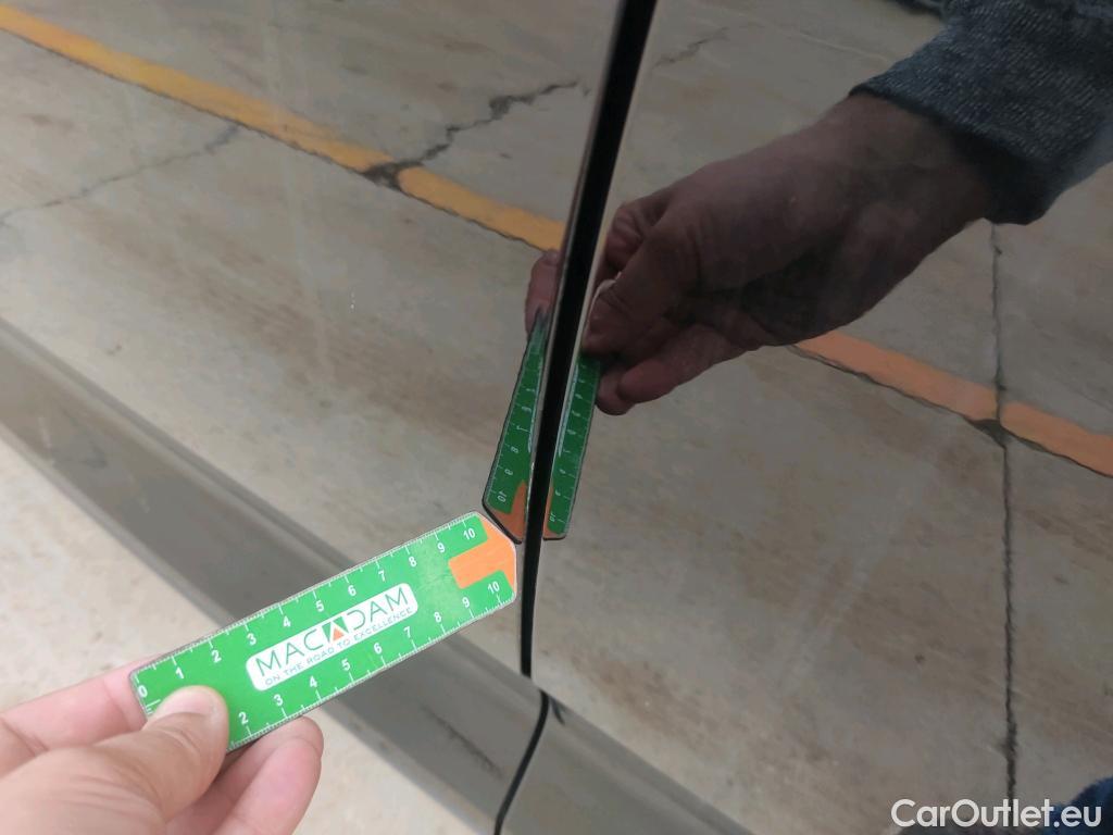  Volvo  XC 40 VOLVO XC40 / 2017 / 5P / todoterreno 1.5 T2 Momentum Core #24