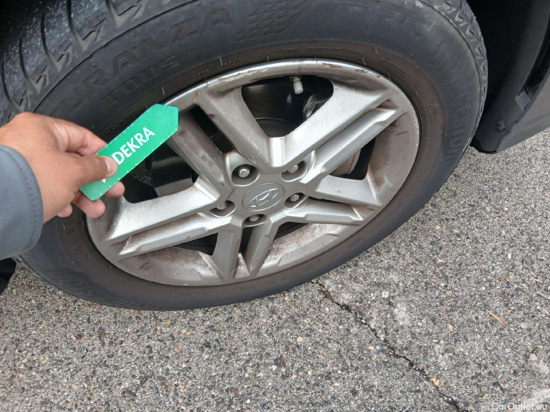  Hyundai  Konna HYUNDAI Kona / 2020 / 5P / todoterreno 1.0 TGDI 48V Maxx 4X2 #52