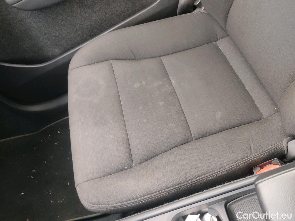  Volvo  XC 40 VOLVO XC40 / 2017 / 5P / todoterreno 1.5 T2 Momentum Core #12