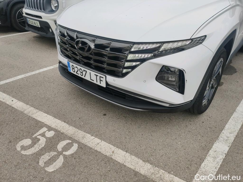  Hyundai  Tucson HYUNDAI  / 2020 / 5P / todoterreno 1.6 TGDI 169kW HEV Tecno Sky Auto #21