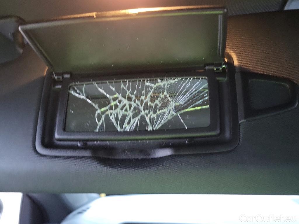  Mercedes  CLA-Klasse MERCEDES-BENZ CLA / 2019 / 4P / coupé CLA 200 D DCT #3