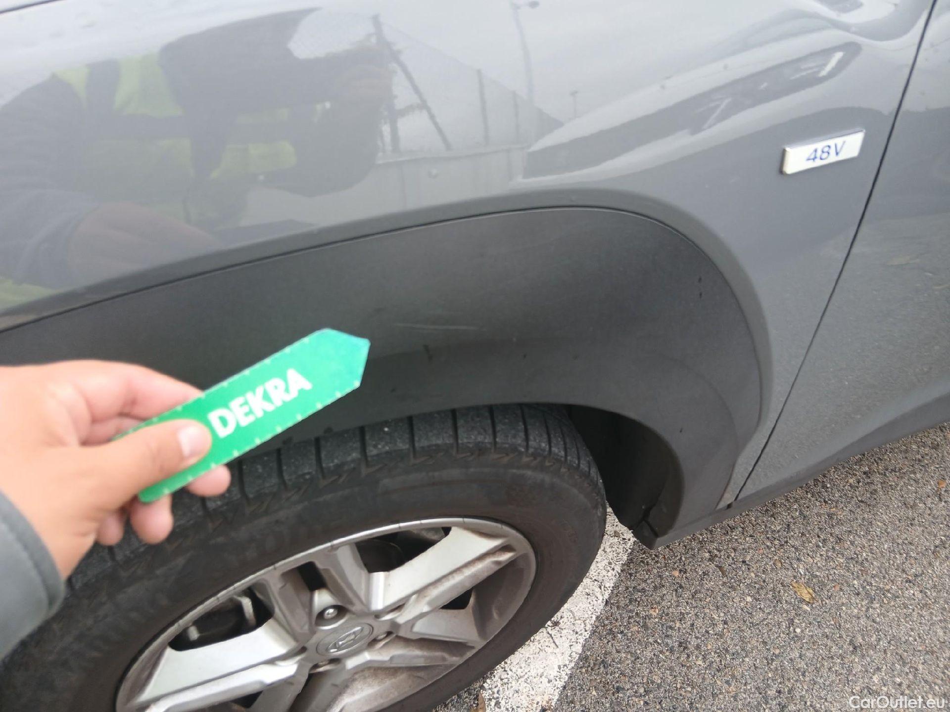  Hyundai  Konna HYUNDAI Kona / 2020 / 5P / todoterreno 1.0 TGDI 48V Maxx 4X2 #27