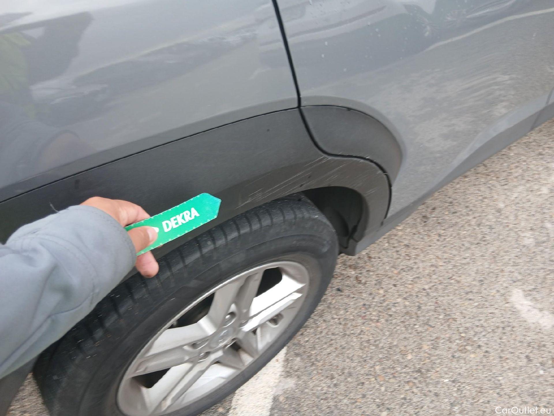  Hyundai  Konna HYUNDAI Kona / 2020 / 5P / todoterreno 1.0 TGDI 48V Maxx 4X2 #40