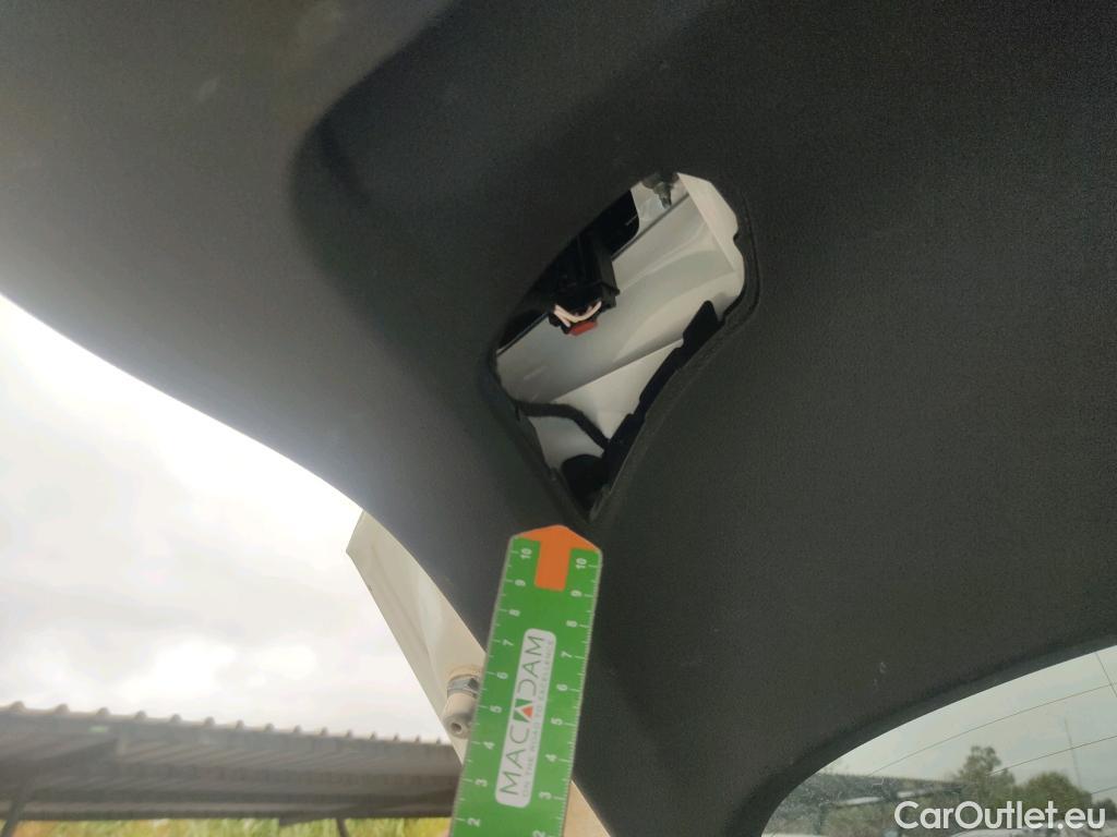  Volkswagen  T-ROC VOLKSWAGEN  / 2017 / 5P / todoterreno Advance 2.0 TDI 85kW (115CV) #11