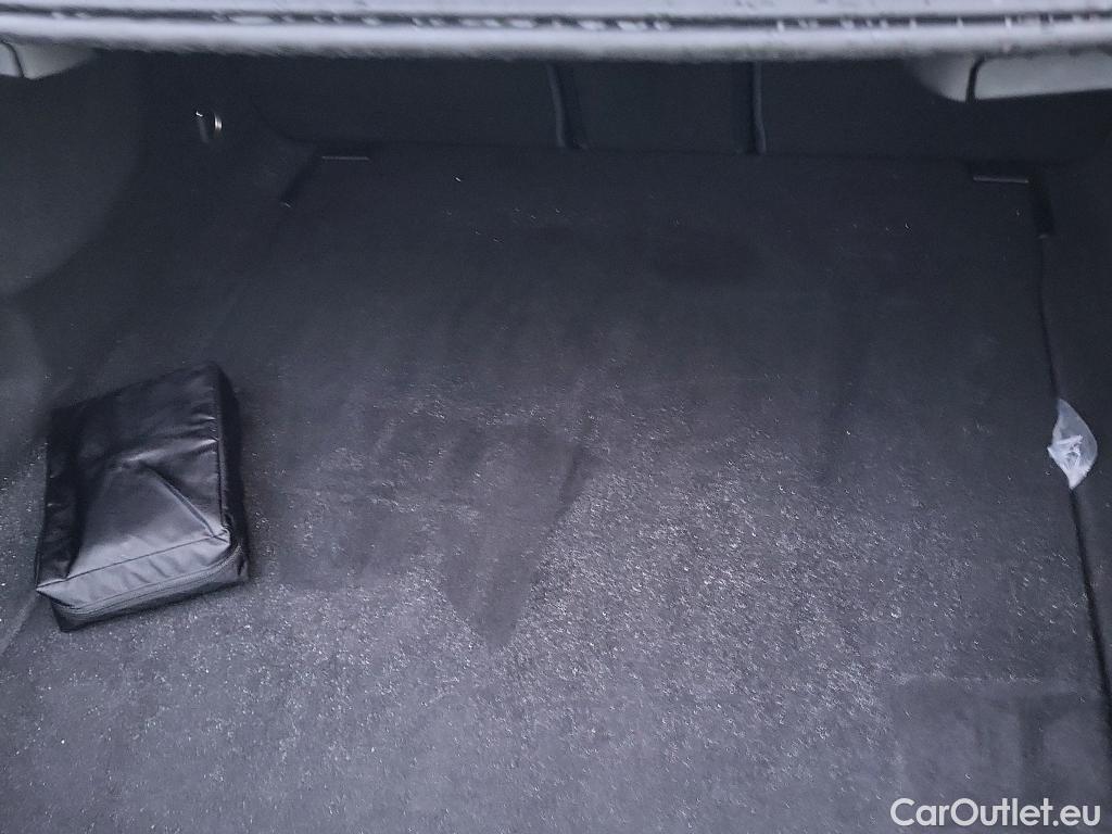  Mercedes  CLA-Klasse MERCEDES-BENZ CLA / 2019 / 4P / coupé CLA 200 D DCT #11