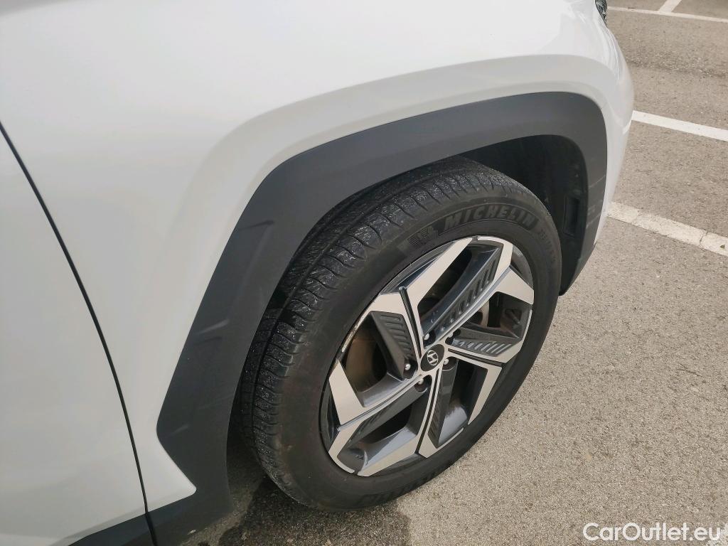  Hyundai  Tucson HYUNDAI  / 2020 / 5P / todoterreno 1.6 TGDI 169kW HEV Tecno Sky Auto #25