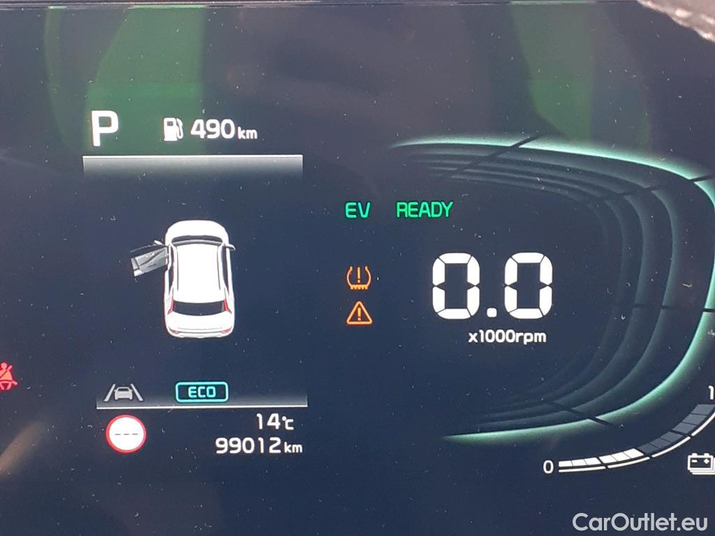  KIA  Niro KIA  / 2022 / 5P / crossover 1.6 GDi HEV 104kW (141CV) Drive #23