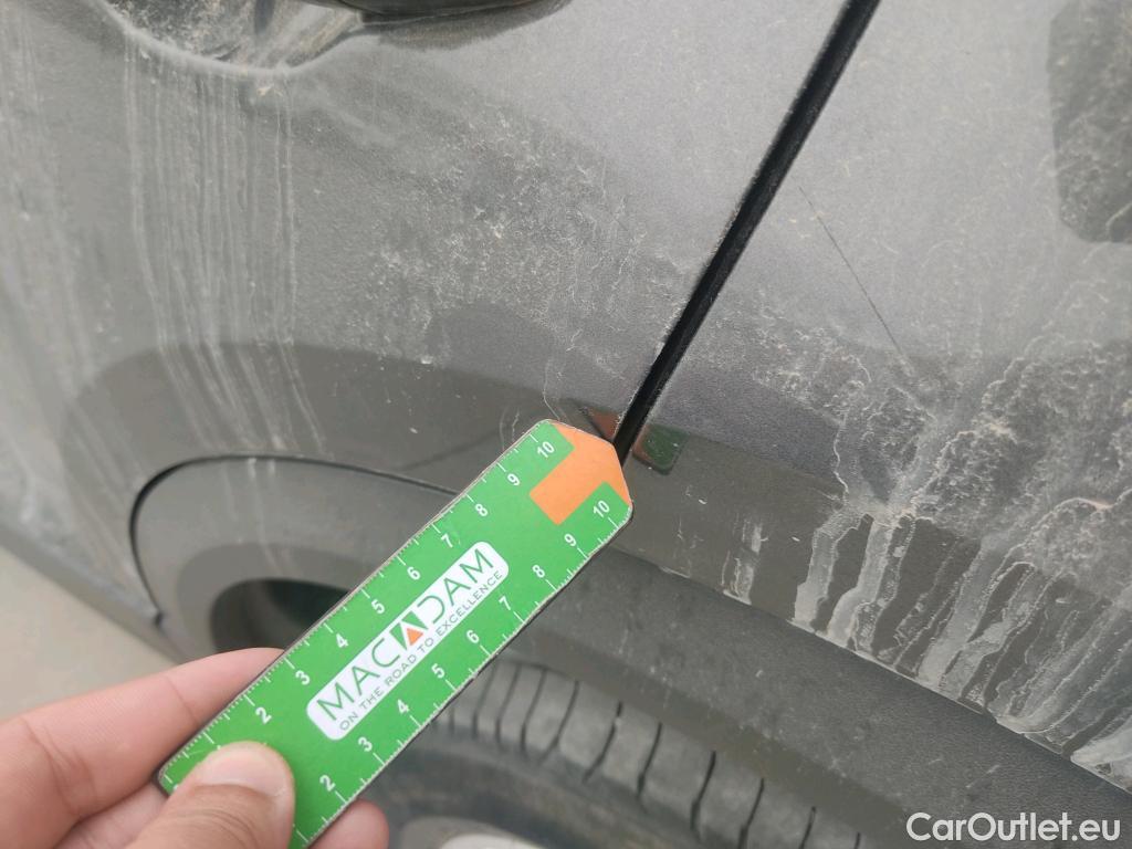  Volkswagen  T-ROC  Advance 2.0 TDI 150CV AT7 E6d #26