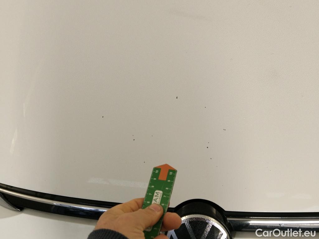  Volkswagen  Golf  VOLKSWAGEN / 2020 / 5P / berlina con portón Life 2.0 TDI 85kW (115CV) (CM) #6