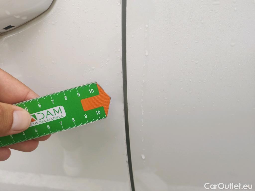  Hyundai  Tucson HYUNDAI  / 2020 / 5P / todoterreno 1.6 TGDI 169kW HEV Tecno Sky Auto #4