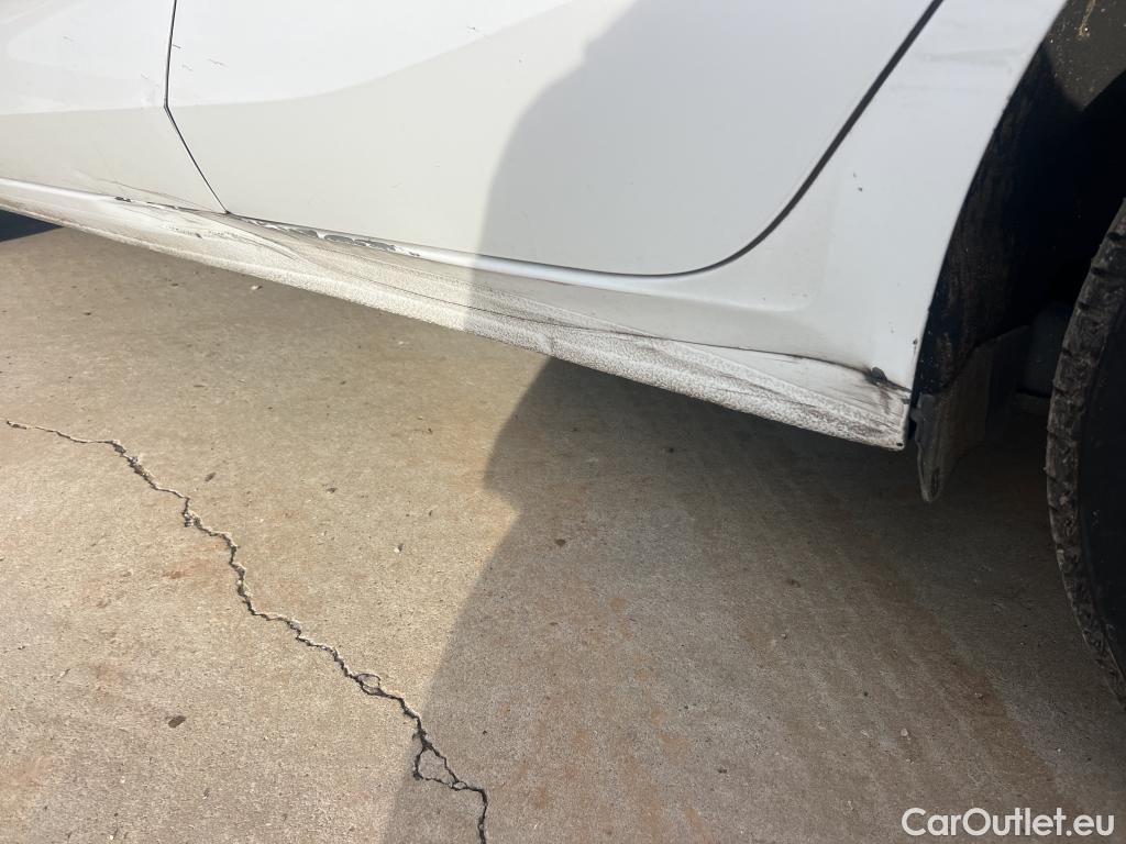  Audi  A3 AUDI  / 2020 / 5P / berlina con portón Sportback 30 TFSI 81kW (110CV) S tronic #2