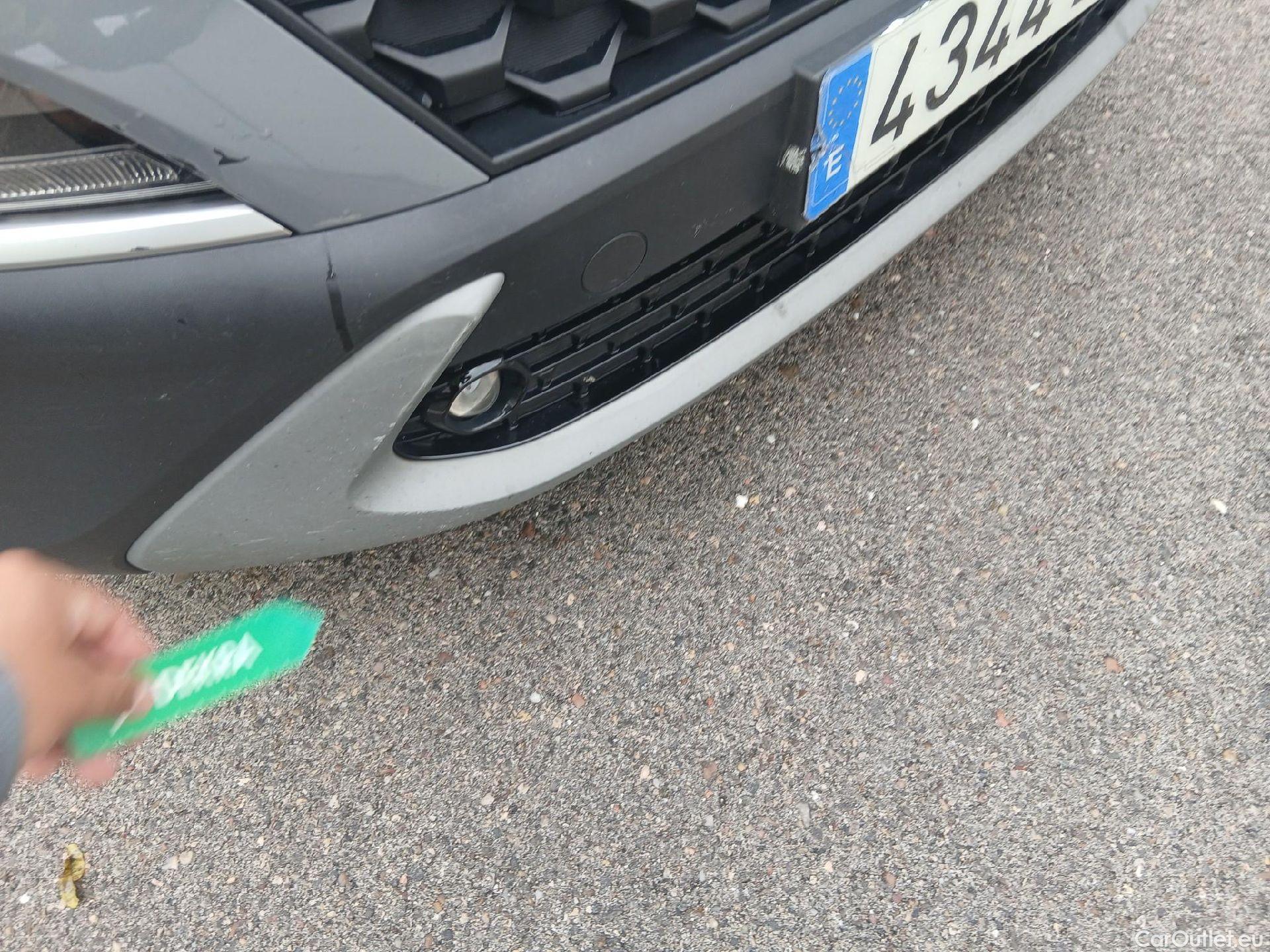  Hyundai  Konna HYUNDAI Kona / 2020 / 5P / todoterreno 1.0 TGDI 48V Maxx 4X2 #15