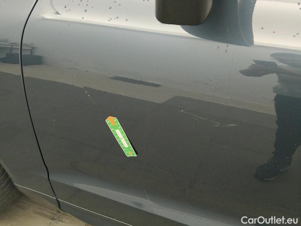  Volvo  XC60 VOLVO  / 2017 / 5P / todoterreno 2.0 B4 D AWD Momentum Pro Auto #2