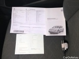  Volkswagen  Golf  VOLKSWAGEN / 2020 / 5P / berlina con portón Life 2.0 TDI 85kW (115CV) (CM) #9