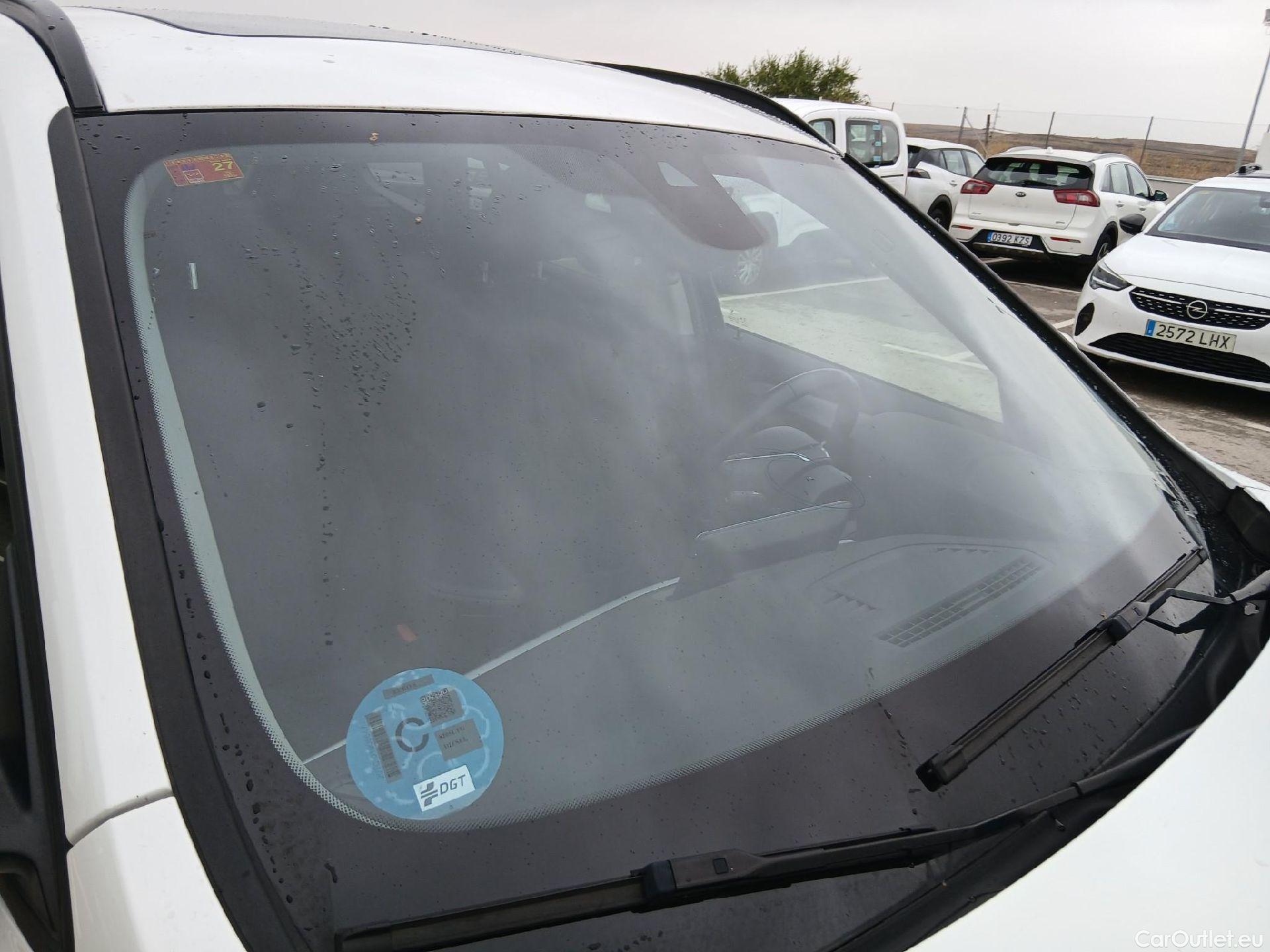  Bmw  X1 BMW  / 2019 / 5P / todoterreno sDrive18dA Corporate (AC4) #3