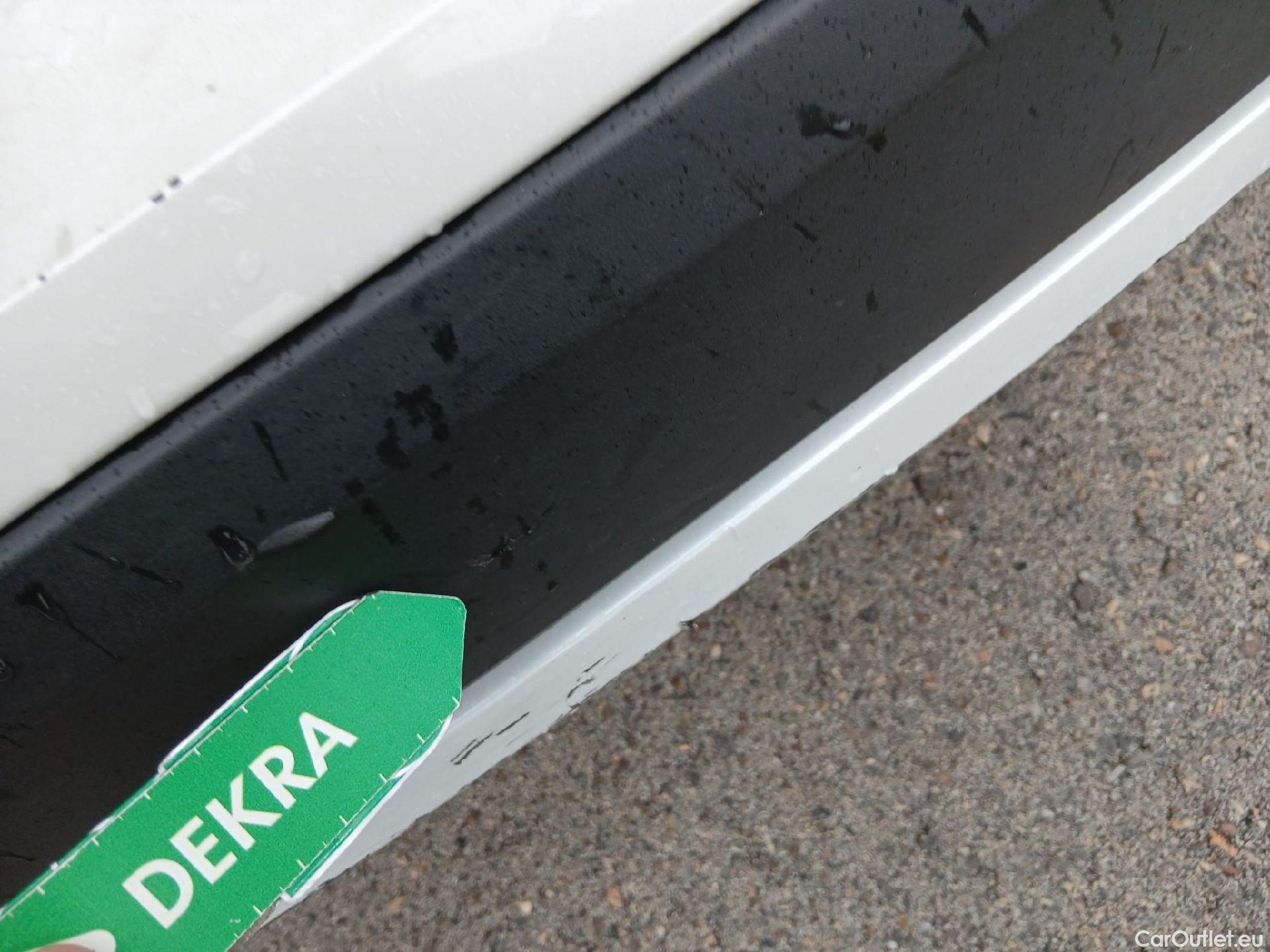  Bmw  X1 BMW  / 2019 / 5P / todoterreno sDrive18dA Corporate (AC4) #12