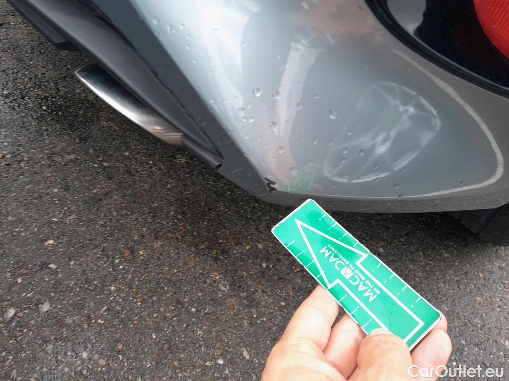  KIA  Cee'd KIA Ceed / 2018 / 5P / berlina con portón 1.0 T-GDi 74kW (100CV) Drive #17