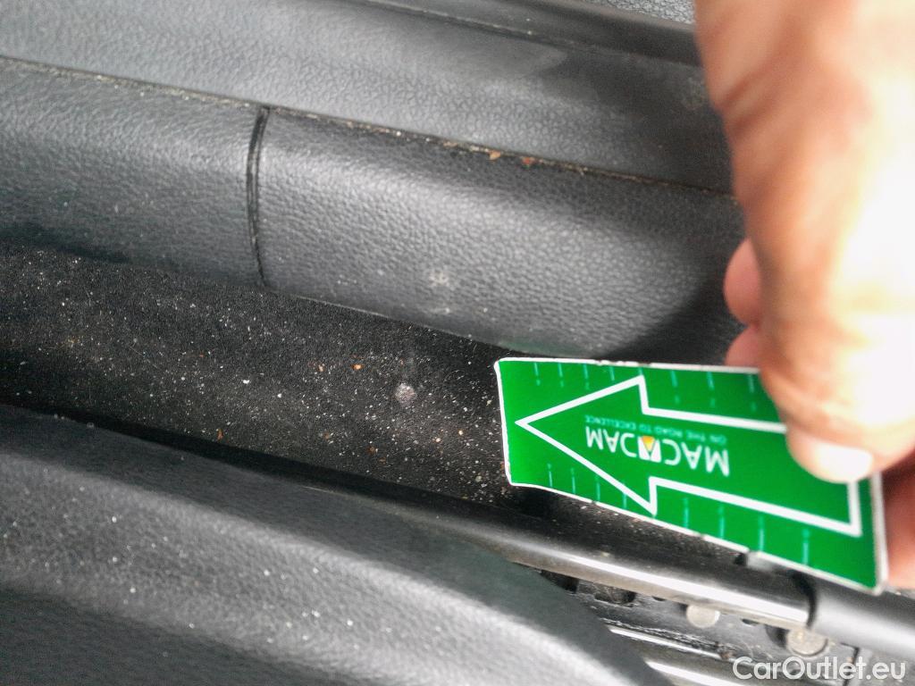  KIA  Cee'd KIA Ceed / 2018 / 5P / berlina con portón 1.0 T-GDi 74kW (100CV) Drive #6