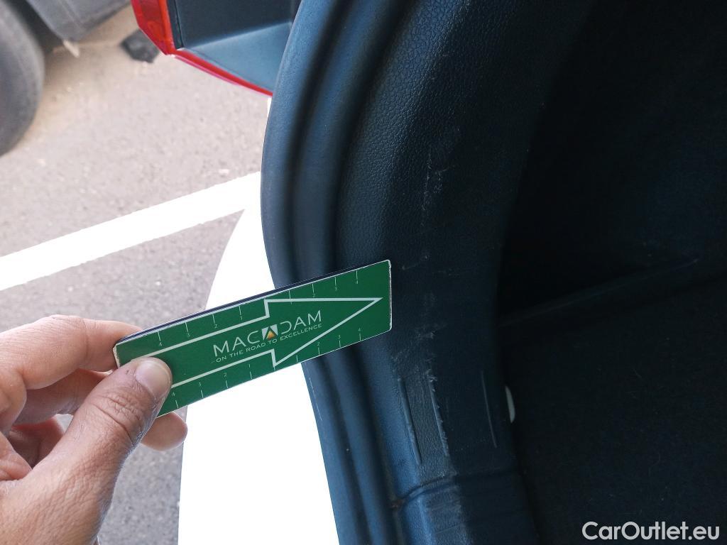  Volkswagen  Polo VOLKSWAGEN  / 2021 / 5P / berlina con portón Life 1.0 TSI 70kW (95CV) #8