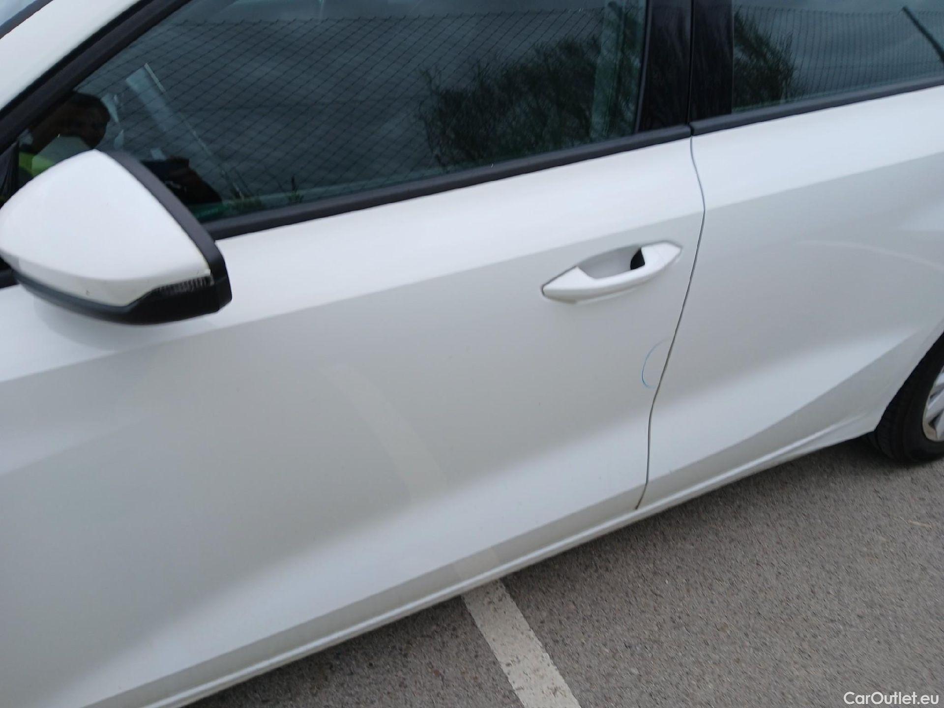  Audi  A3 AUDI  / 2020 / 5P / berlina con portón Sportback 30 TFSI 81kW (110CV) S tronic #13