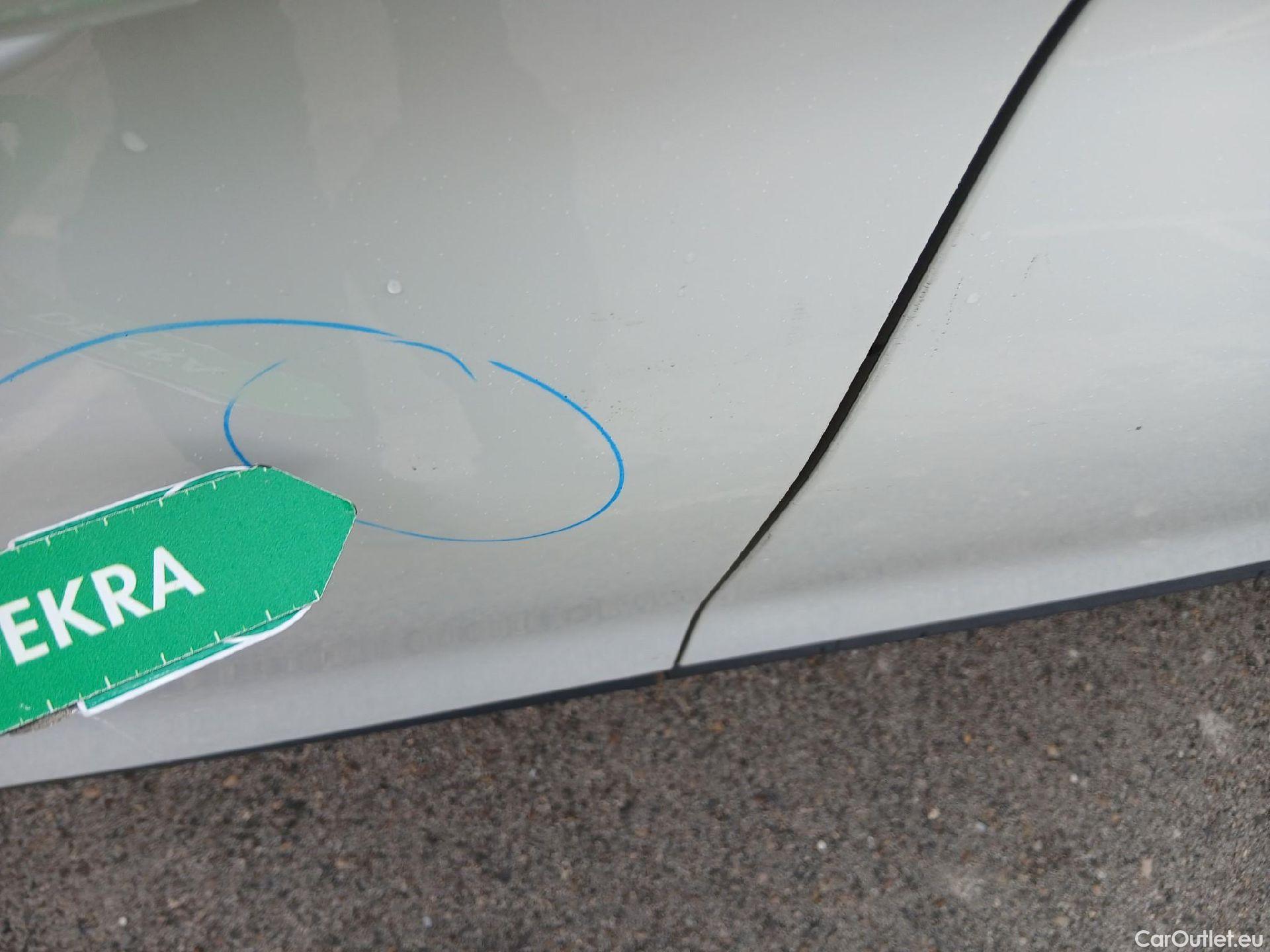  Bmw  X1 BMW  / 2019 / 5P / todoterreno sDrive18dA Corporate (AC4) #9