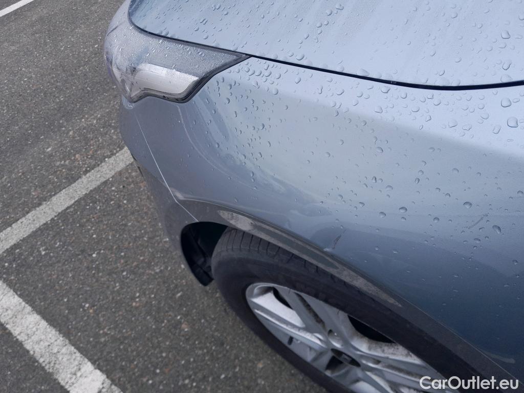  KIA  Cee'd KIA Ceed / 2018 / 5P / berlina con portón 1.0 T-GDi 74kW (100CV) Drive #10