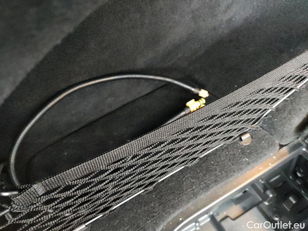  Mercedes  G-Klasee MERCEDES-BENZ GLC Coupé / 2019 / 5P / coupé GLC 300 de 4MATIC #8