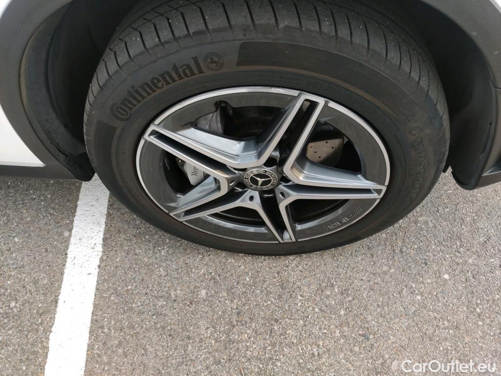  Mercedes  G-Klasee MERCEDES-BENZ GLC Coupé / 2019 / 5P / coupé GLC 300 de 4MATIC #3