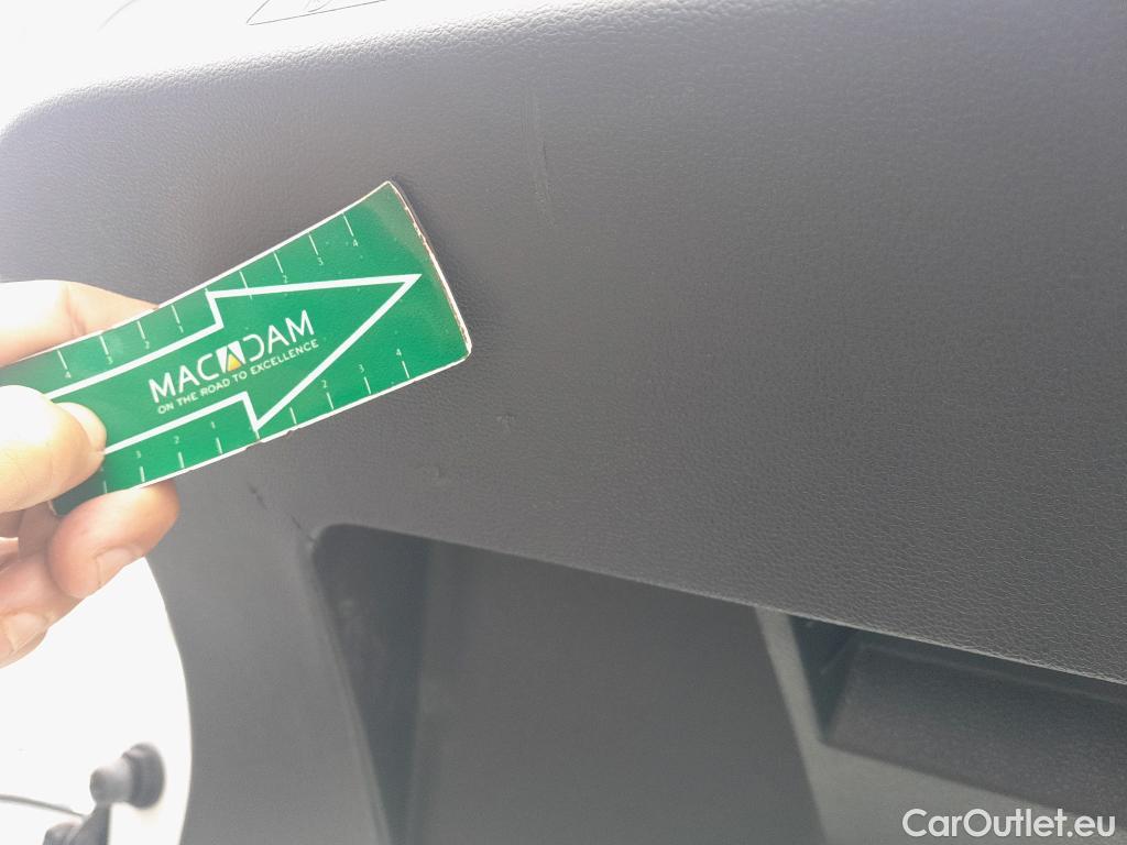  Volkswagen  Polo VOLKSWAGEN  / 2017 / 5P / berlina con portón Advance 1.0 TSI 70kW (95CV) #12