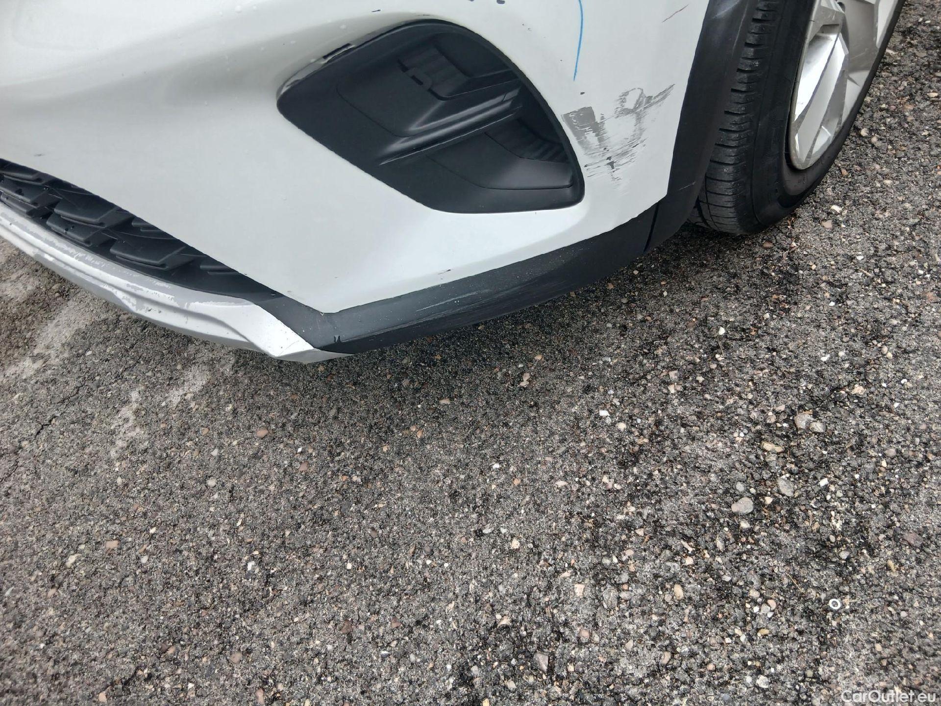  Renault  Captur RENAULT  / 2019 / 5P / todoterreno Intens TCe 90 (AC) #9