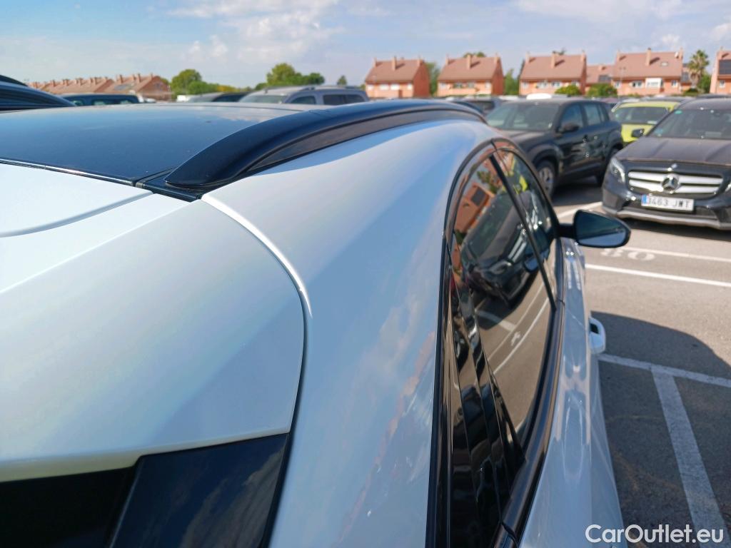  KIA  XCeed KIA  / 2022 / 5P / todoterreno 1.5 MHEV GT-line 118kW (160CV) DCT #5