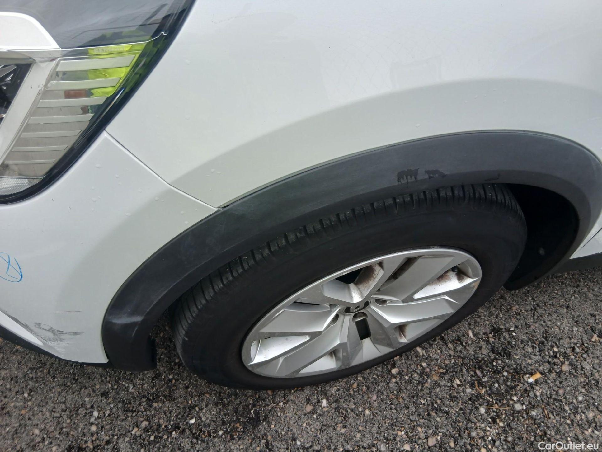  Renault  Captur RENAULT  / 2019 / 5P / todoterreno Intens TCe 90 (AC) #15