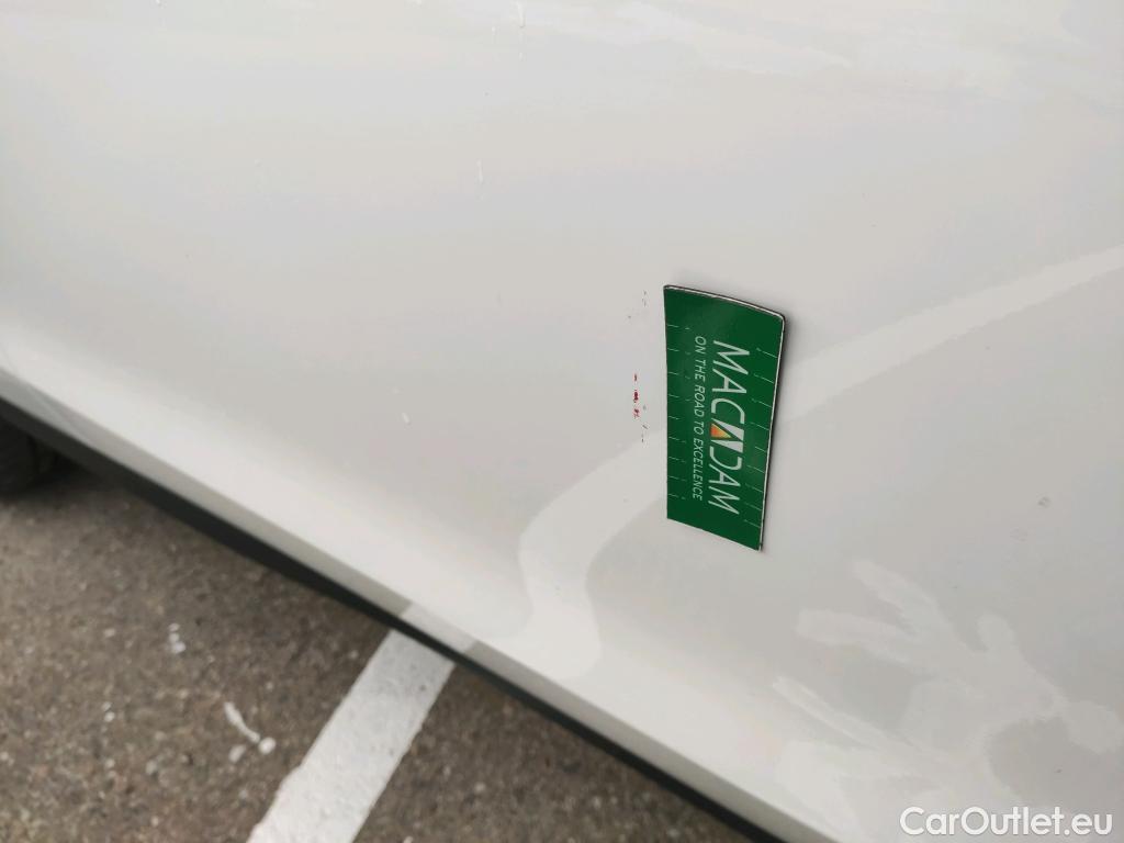  Mercedes  G-Klasee MERCEDES-BENZ GLC Coupé / 2019 / 5P / coupé GLC 300 de 4MATIC #14