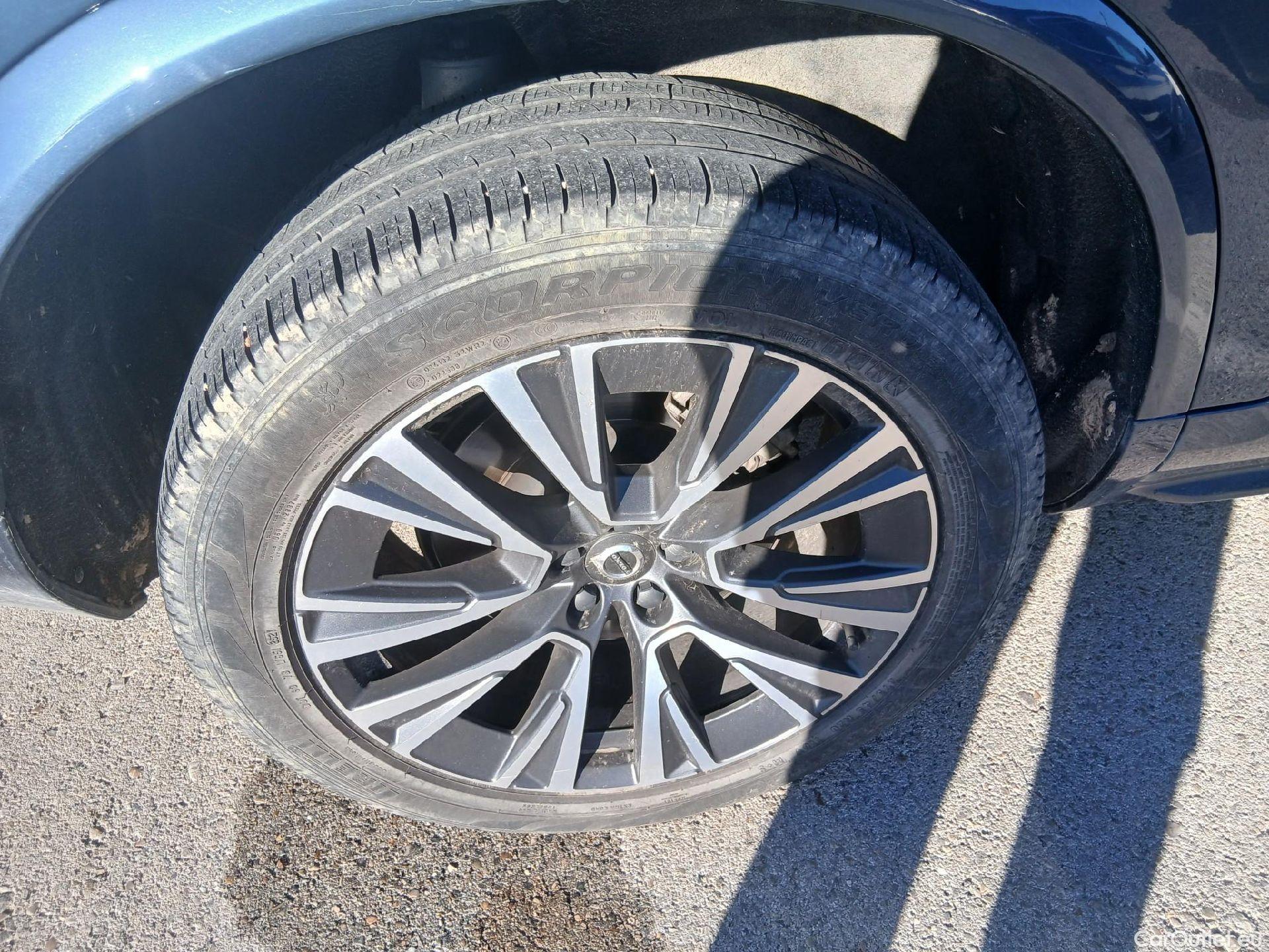  Volvo  XC90 VOLVO  / 2019 / 5P / todoterreno 2.0 B5 D AWD Momentum Pro Auto #5