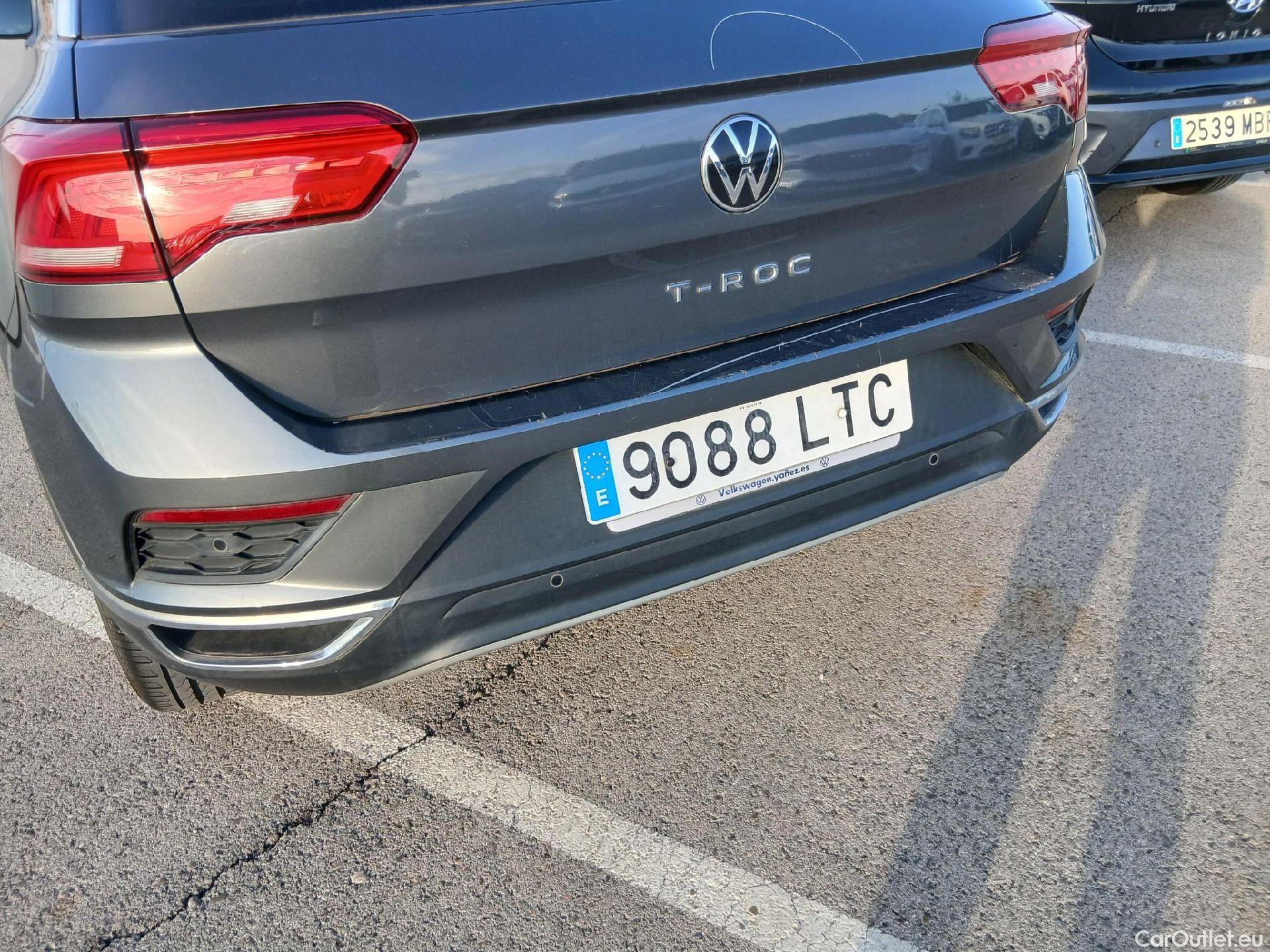  Volkswagen  T-ROC VOLKSWAGEN  / 2017 / 5P / todoterreno Advance 2.0 TDI 110kW (150CV) DSG (AC2) #8