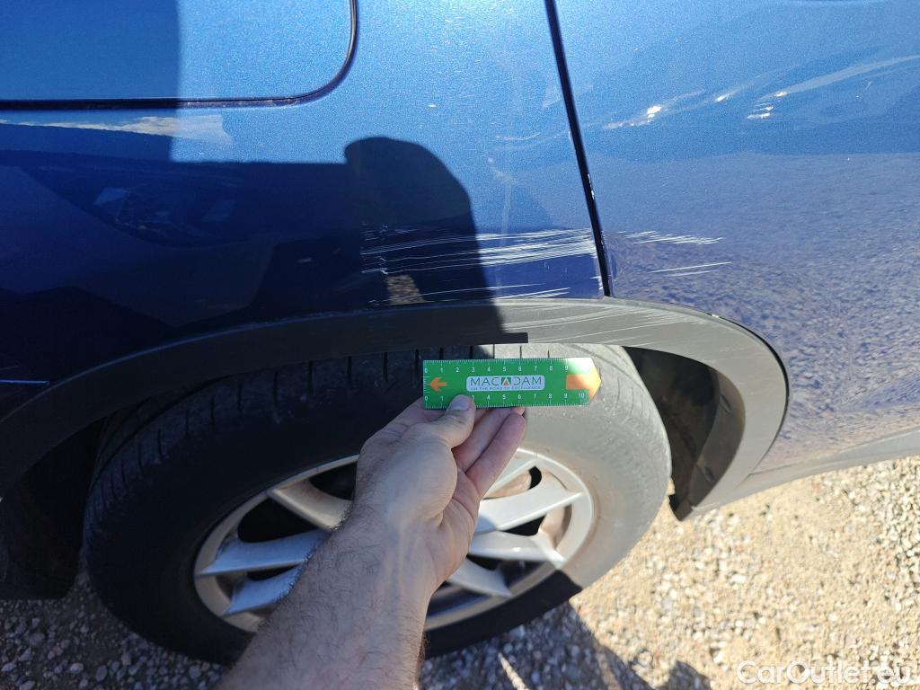  Bmw  X3 BMW  / 2017 / 5P / todoterreno sDrive18d #40