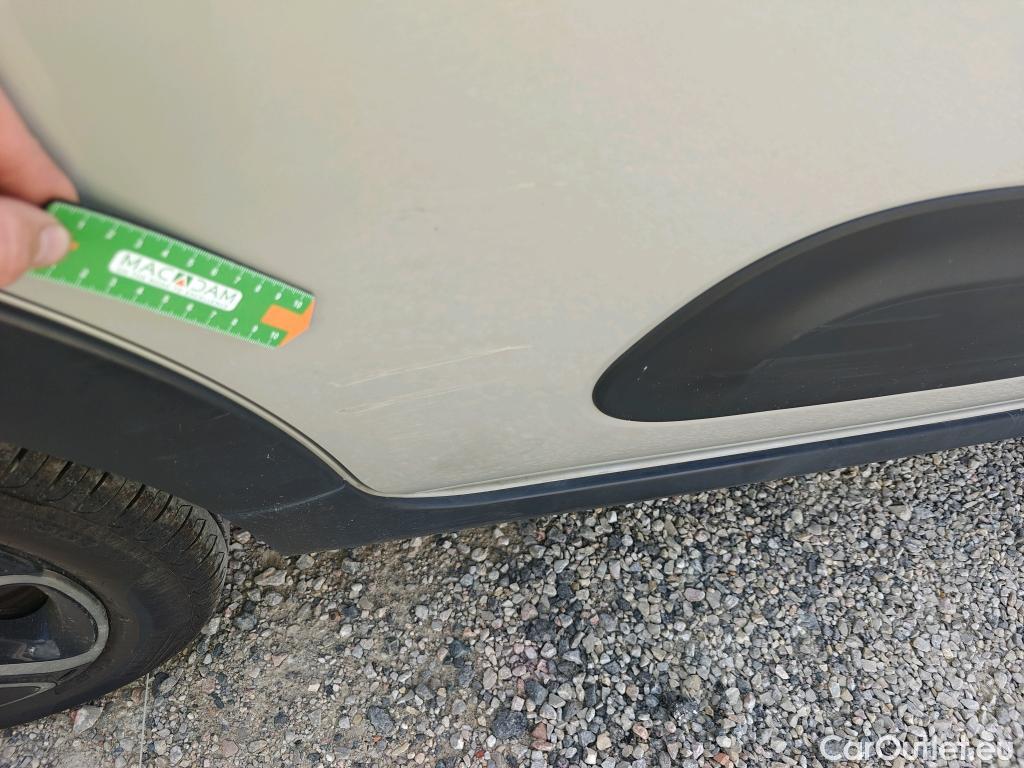  Citroen  C3 CITROEN  / 2020 / 5P / berlina con portón BlueHDi 75KW (100CV) S&S FEEL #7