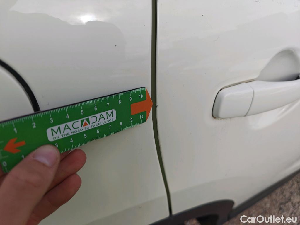  Nissan  Qashqai NISSAN  / 2017 / 5P / todoterreno DIG-T 103 kW (140 CV) E6D ACENTA (AC) #11