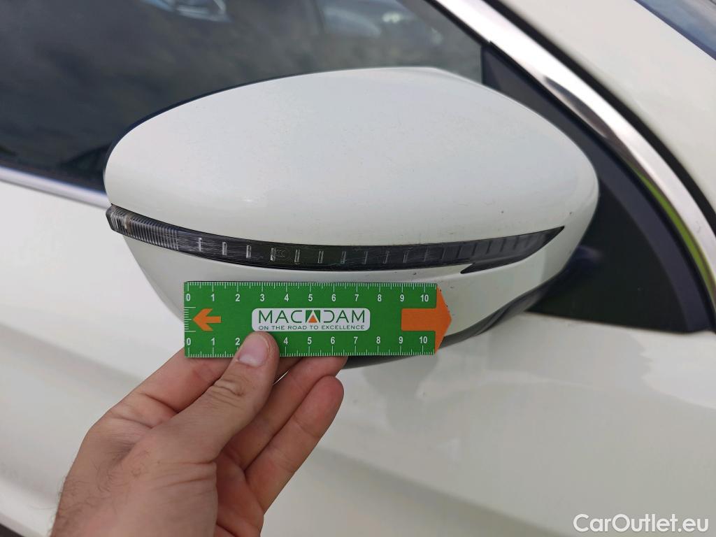  Nissan  Qashqai NISSAN  / 2017 / 5P / todoterreno DIG-T 103 kW (140 CV) E6D ACENTA (AC) #19