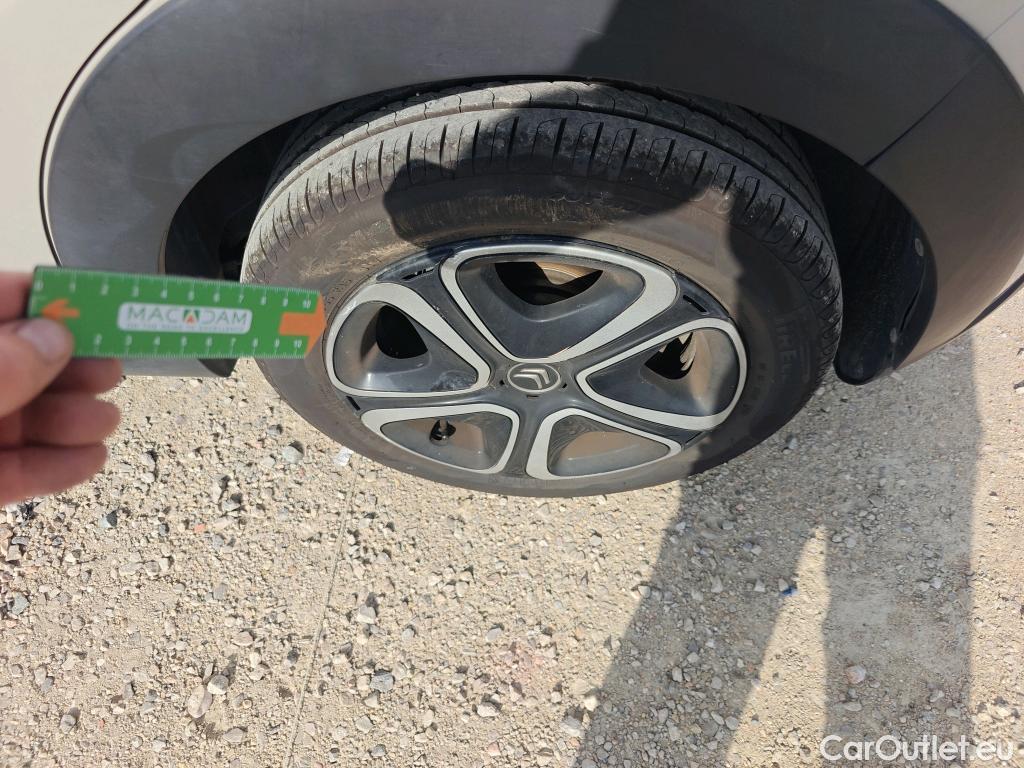  Citroen  C3 CITROEN  / 2020 / 5P / berlina con portón BlueHDi 75KW (100CV) S&S FEEL #15