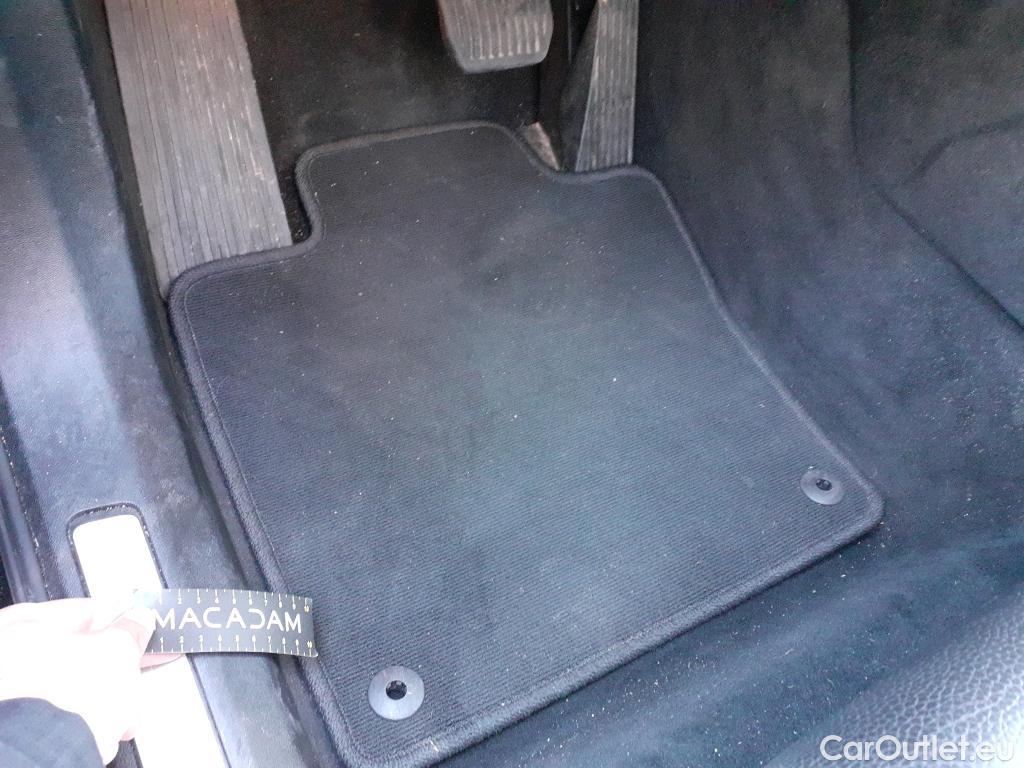  Volvo  XC60 VOLVO  / 2017 / 5P / todoterreno 2.0 T6 AWD Recharge Inscription Auto #38