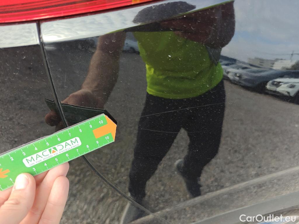  Renault  Kadjar RENAULT  / 2019 / 5P / crossover Techno GPF TCe 103kW (140CV) EDC #48