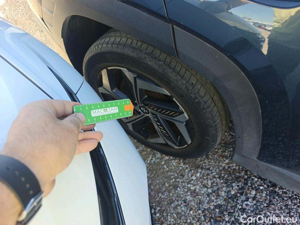  Hyundai  Tucson HYUNDAI  / 2020 / 5P / todoterreno 1.6 TGDI PHEV 195kW Tecno Sky Auto 4x4 #5