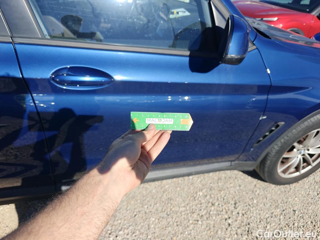  Bmw  X3 BMW  / 2017 / 5P / todoterreno sDrive18d #9