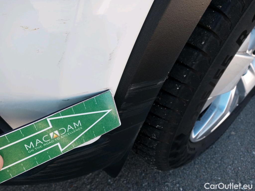  Volvo  XC 40 VOLVO XC40 / 2017 / 5P / todoterreno 1.5 T3 Momentum #19