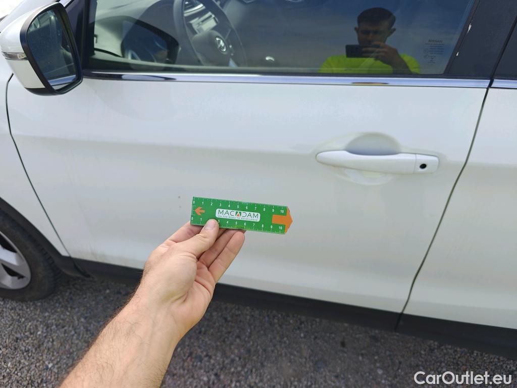  Nissan  Qashqai NISSAN  / 2017 / 5P / todoterreno DIG-T 103 kW (140 CV) E6D ACENTA (AC) #28